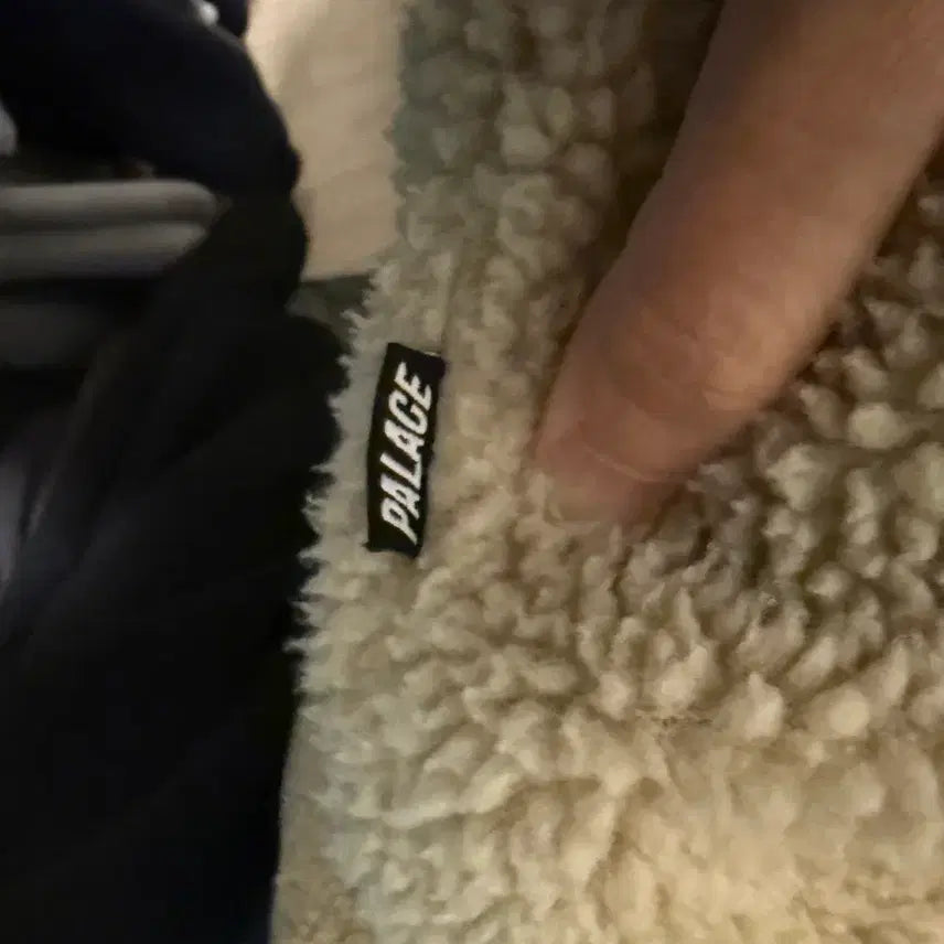 [BUNJANG] Palace Reverso Jacket 17FW (Size S) / 팔라스 리버소 자켓 17FW (S)