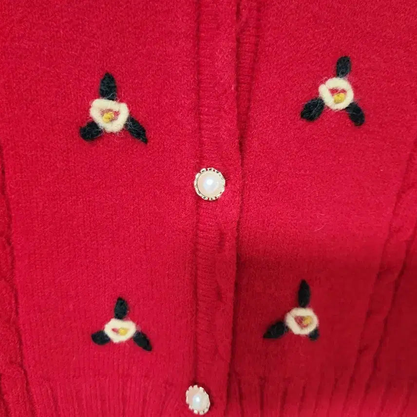 [BUNJANG] Flower Embroidery Knit F / 플라워 자수 니트 F