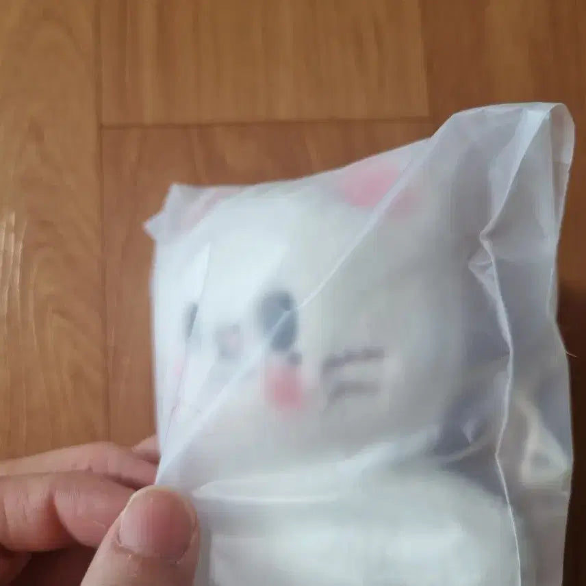 [BUNJANG] Stray Kids Standing Plush Doll (Sealed) / 스트레이키즈 앙콘 MD 스탠딩 플러시 지니렛 인형 (미개봉)