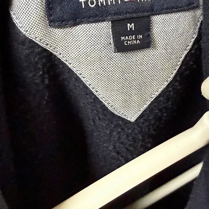 [BUNJANG] Tommy Hilfiger Navy Fleece Hoodie (M) / (반택무료) 타미힐피거 네이비 기모 후드티 M
