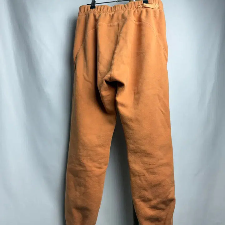 [BUNJANG] Nike x Drake NOCTA Fleece CS Sweatpants Hot Curry / M ) 나이키 x 드레이크 녹타 플리스 CS 스웻팬츠 핫 커리