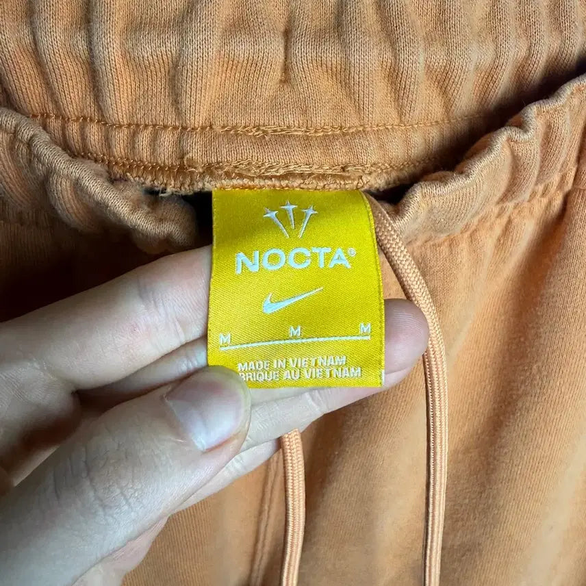 [BUNJANG] Nike x Drake NOCTA Fleece CS Sweatpants Hot Curry / M ) 나이키 x 드레이크 녹타 플리스 CS 스웻팬츠 핫 커리