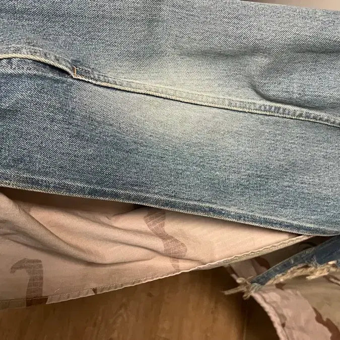 [BUNJANG] Mihara Yasuhiro Distressed Layered Denim Jacket / 미하라야스히로 미하라 디스트로이드 레이어드 데님 자켓