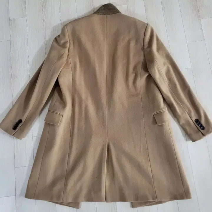 [BUNJANG] Beige Double Button Coat (Size 100-105) / 베이지색 더블 버튼 코트(100~105)