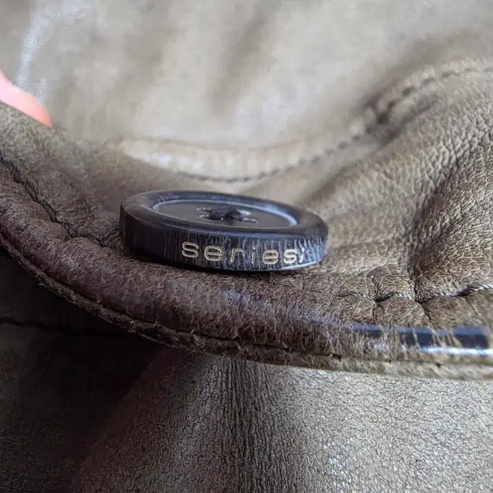 [BUNJANG] Series 24FW A2 Leather Jacket / 시리즈series정가 145만원 24FW A2-가죽 자켓 105사이즈