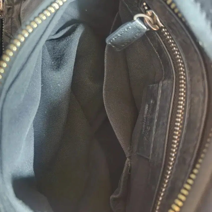 [BUNJANG] Givenchy Pandora Mini Cube Bag / 지방시 판도라 블랙  미니 큐브백