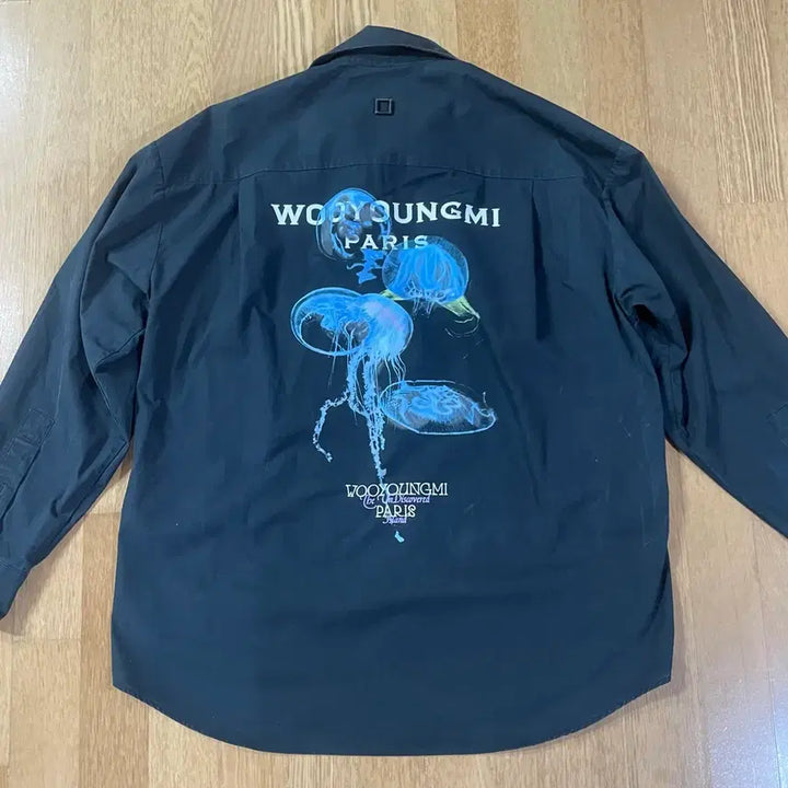 [BUNJANG] Wooyoungmi Cotton Back Logo Shirt / 우영미 코튼 백로고 셔츠 100사이즈