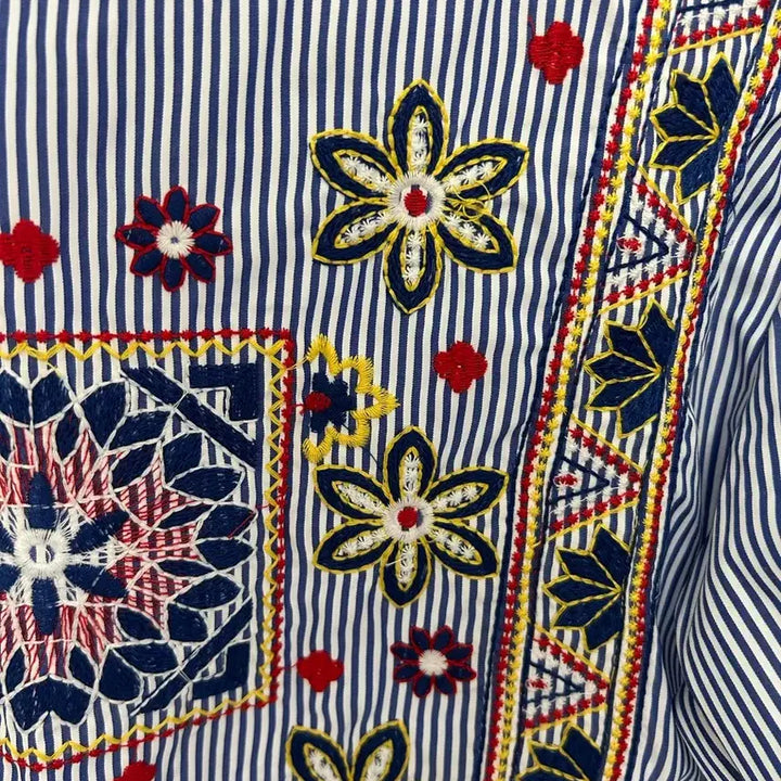 [BUNJANG] Striped Embroidered Dress / 스트라이프 자수 원피스