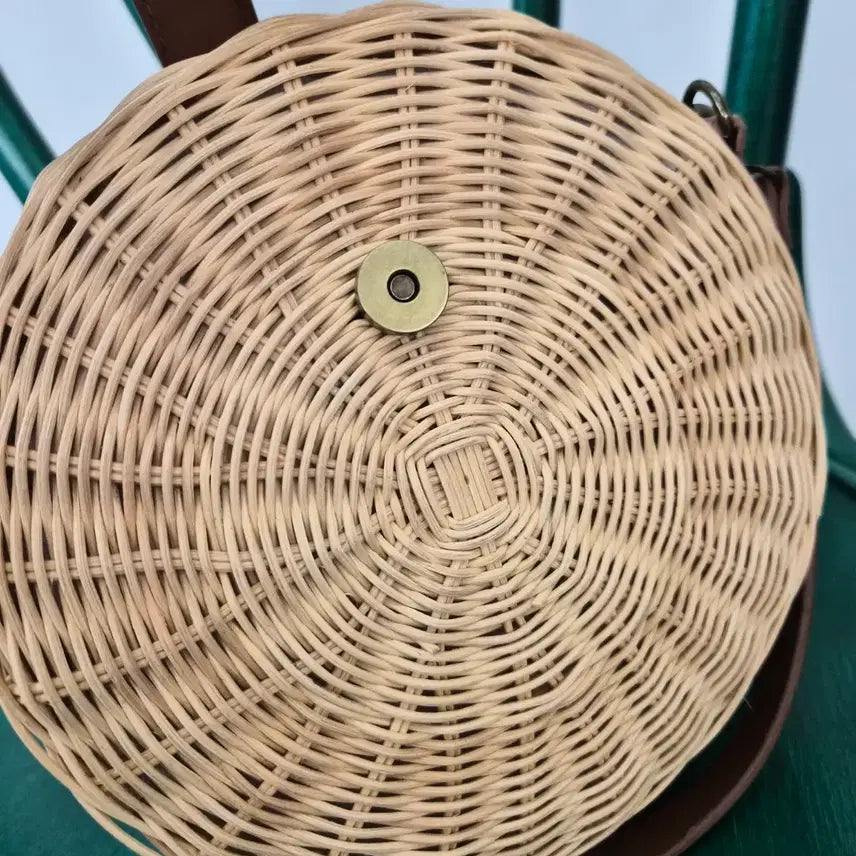 [BUNJANG] Rattan Round Crossbody Bag / 라탄 원형 크로스백 가방