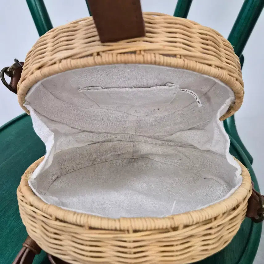 [BUNJANG] Rattan Round Crossbody Bag / 라탄 원형 크로스백 가방