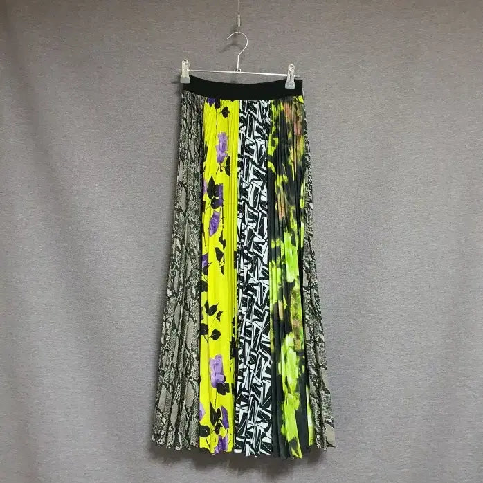 [BUNJANG] MSGM Pleated Long Skirt / 엠에스지엠 msgm 플리츠 롱 스커트 38사이즈