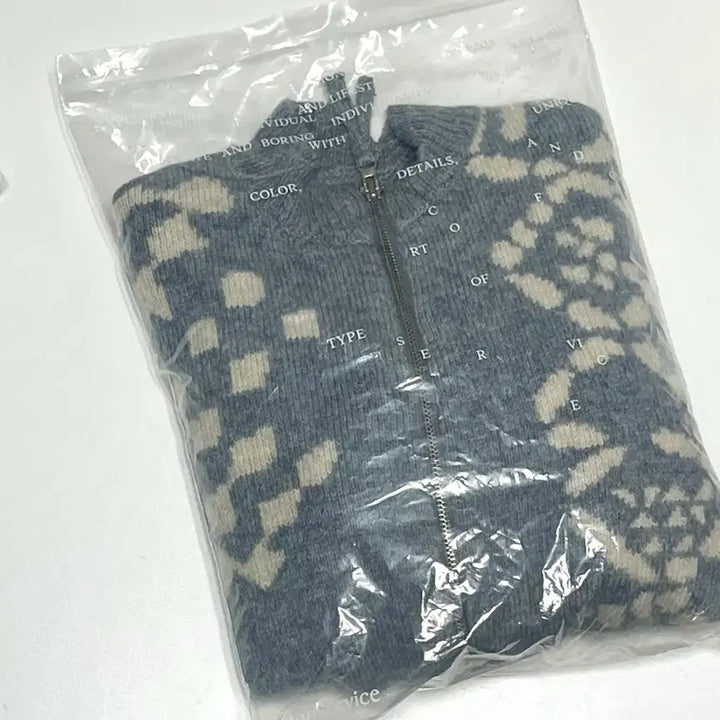 [BUNJANG] Type Service Knit Zip-up Sky Blue / 타입서비스 니트 집업 스카이블루