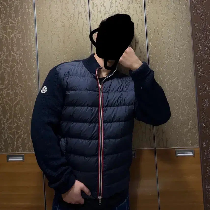 [BUNJANG] Moncler Navy Padded Cardigan / (XL) 25FW 유럽한정판 몽클레어 네이비 패딩 가디건