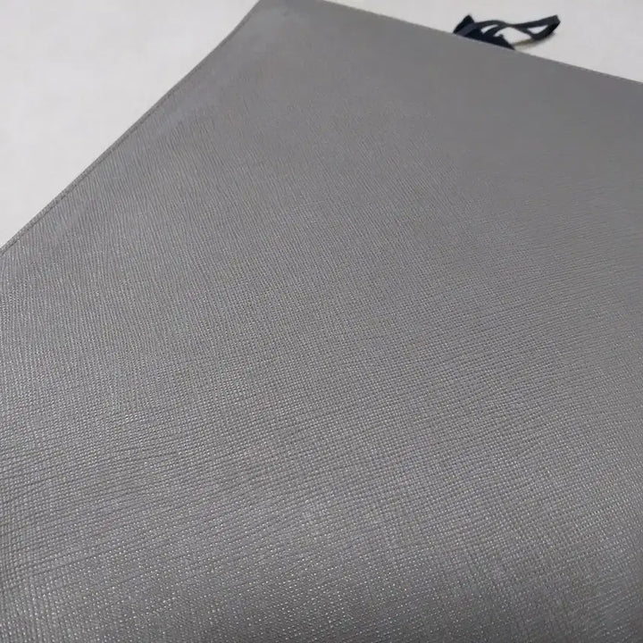 [BUNJANG] Prada Saffiano Document Holder Clutch (Gray) / 프라다 사피아노 도큐먼트 홀더 클러치(그레이)