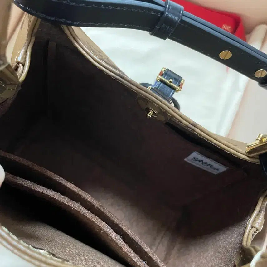 [BUNJANG] Louis Vuitton Atlantis BB Monogram Handbag / 루이비통 아틀란티스 BB 모노그램