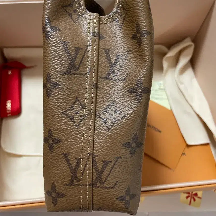 [BUNJANG] Louis Vuitton Atlantis BB Monogram Handbag / 루이비통 아틀란티스 BB 모노그램