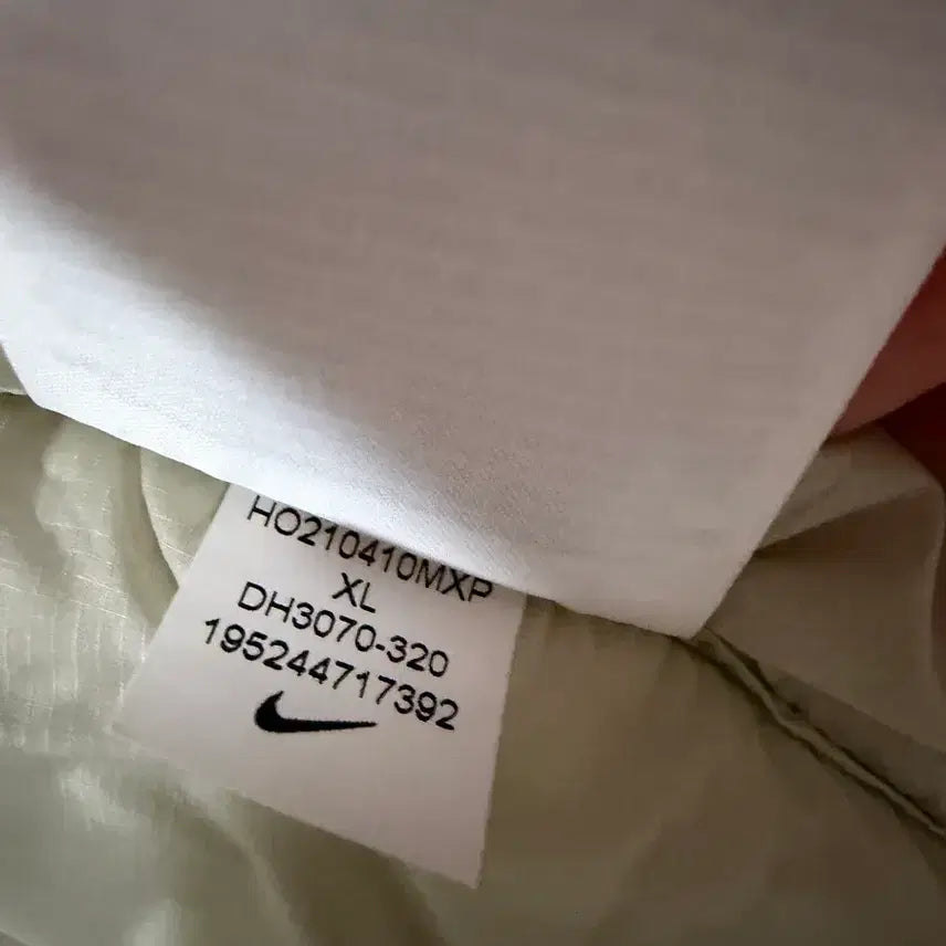 [BUNJANG] Nike ACG Lunar Lake Army Green (XL) / (XL) dh3070-320 나이키 ACG 루나 레이크 아미그린 xl