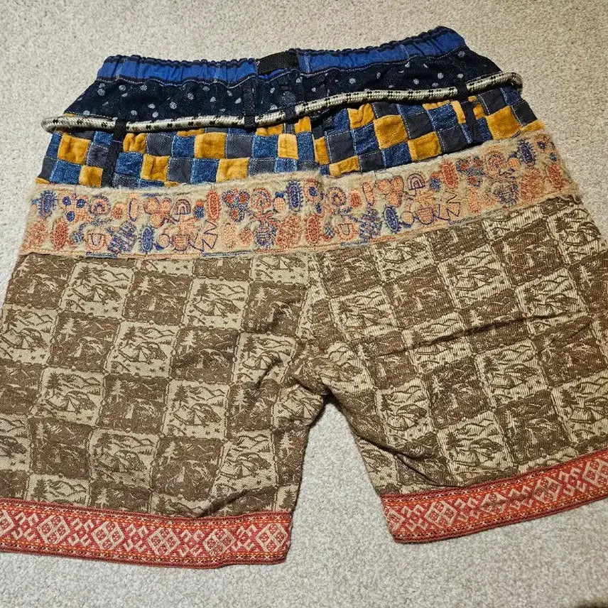 [BUNJANG] Capital Crazy Shorts / 캐피탈 크레이지 쇼츠