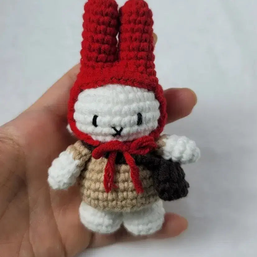[BUNJANG] Handmade Crochet Miffy Keyring / (색상 커스텀 가능) 핸드메이드 뜨개 미피 키링