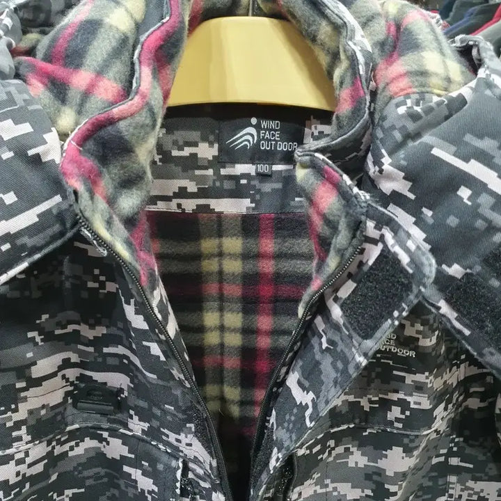 [BUNJANG] Military Patterned Hooded Padded Jacket / 카모 방한 밀리터리 면 패딩점퍼 얼룩이 후드잠바
