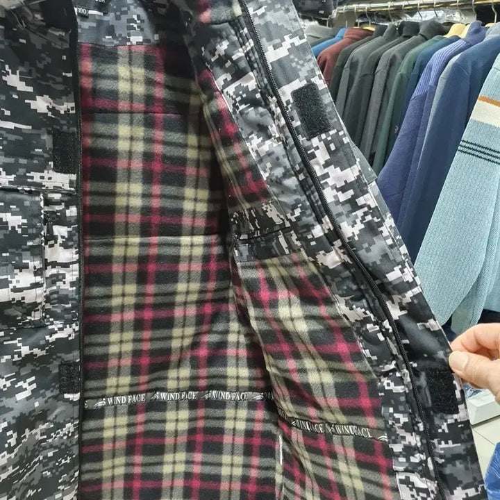 [BUNJANG] Military Patterned Hooded Padded Jacket / 카모 방한 밀리터리 면 패딩점퍼 얼룩이 후드잠바