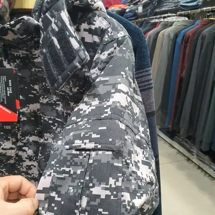 [BUNJANG] Military Patterned Hooded Padded Jacket / 카모 방한 밀리터리 면 패딩점퍼 얼룩이 후드잠바