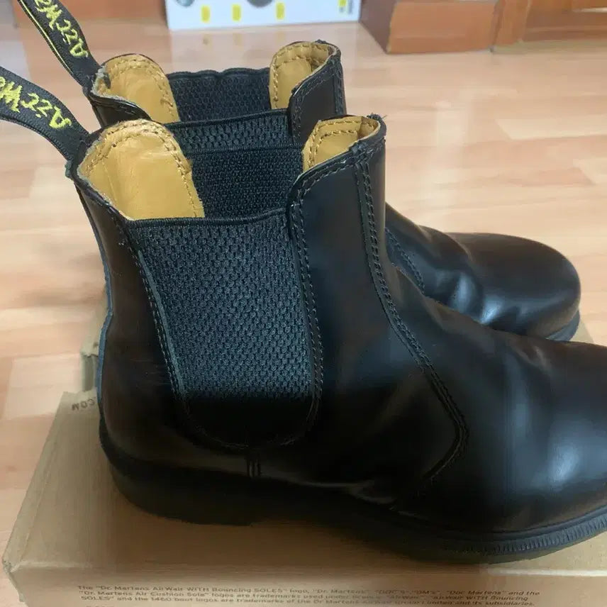[BUNJANG] Dr. Martens 2976 240 Boot / 닥터마틴 2976 240