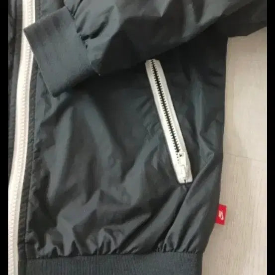 [BUNJANG] Nike Windbreaker Jacket / 나이키 바람막이80