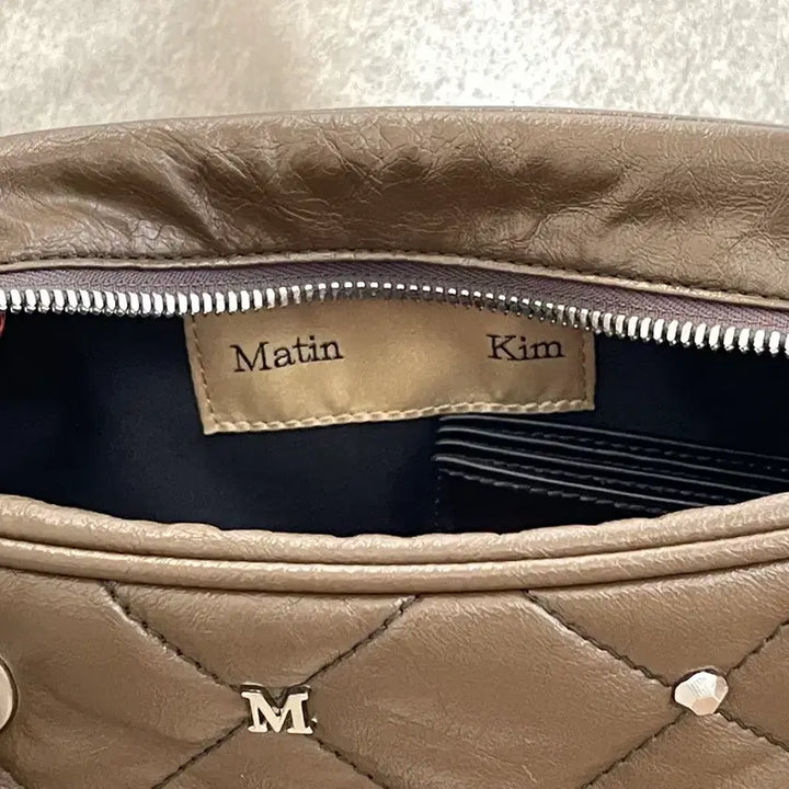 [BUNJANG] Matinkim Studded Quilted Bag / 마뗑킴 스터드 퀼팅백