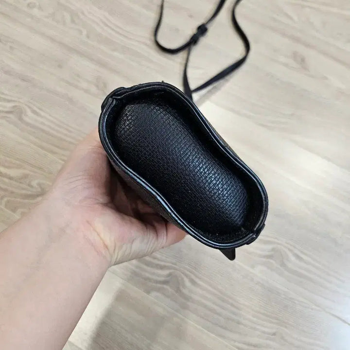 [BUNJANG] Valuv Jane Black Mini Crossbag / 발루브 제인 블랙 미니 크로스백