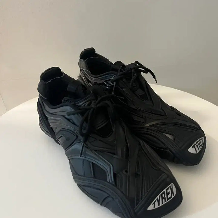 [BUNJANG] Balenciaga Tyrex Sneakers / 발렌시아가 타이렉스 남성 스니커즈