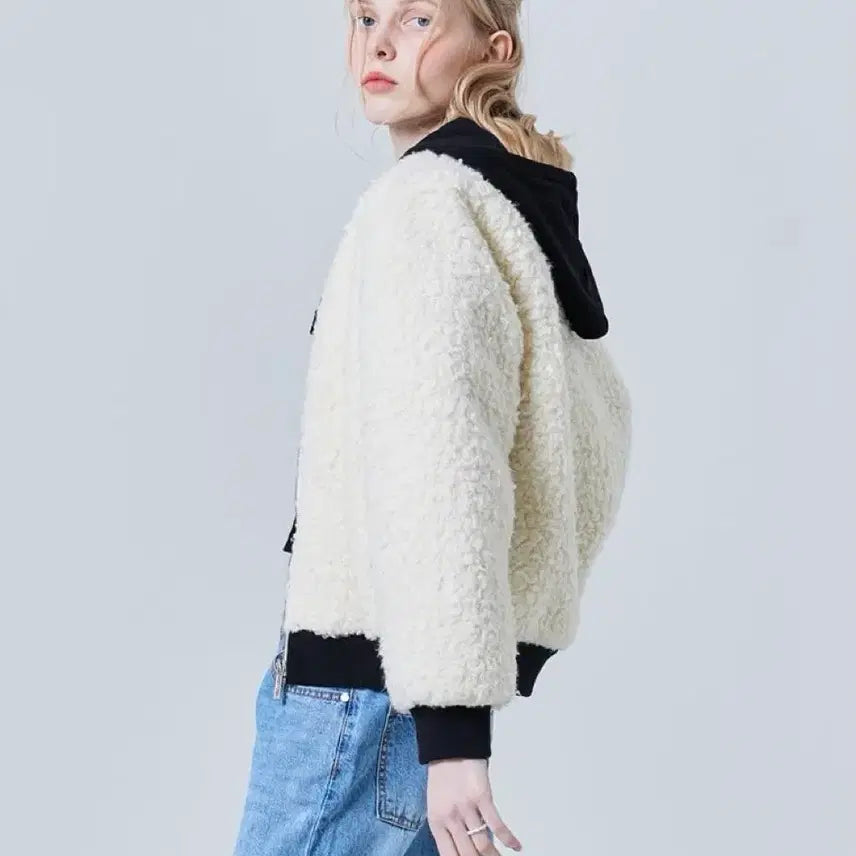 [BUNJANG] ITOV Seoul Boucle Cindy Jacket / [새상품]*꽃샘추위*딱인*현재19만원판매중 itov서울 부클 신디 자켓