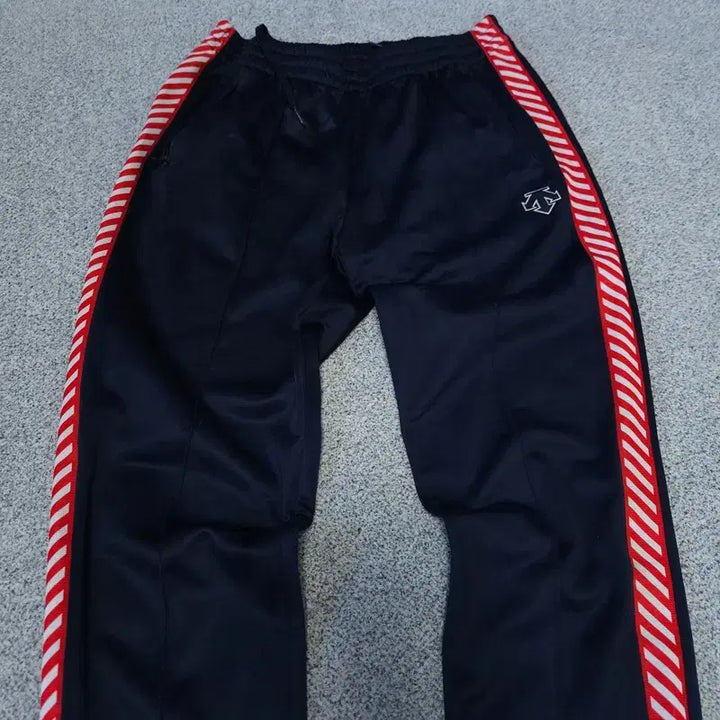 [BUNJANG] Descente Athletic Pants / [M] 데상트 운동바지
