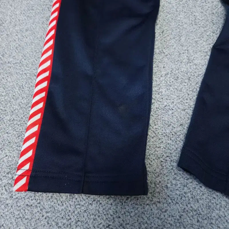 [BUNJANG] Descente Athletic Pants / [M] 데상트 운동바지