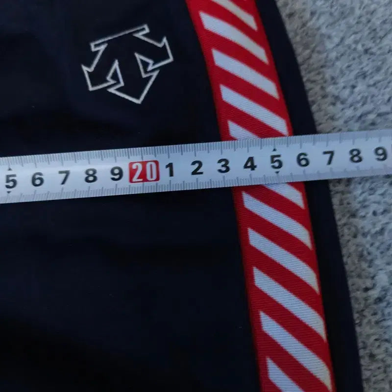 [BUNJANG] Descente Athletic Pants / [M] 데상트 운동바지