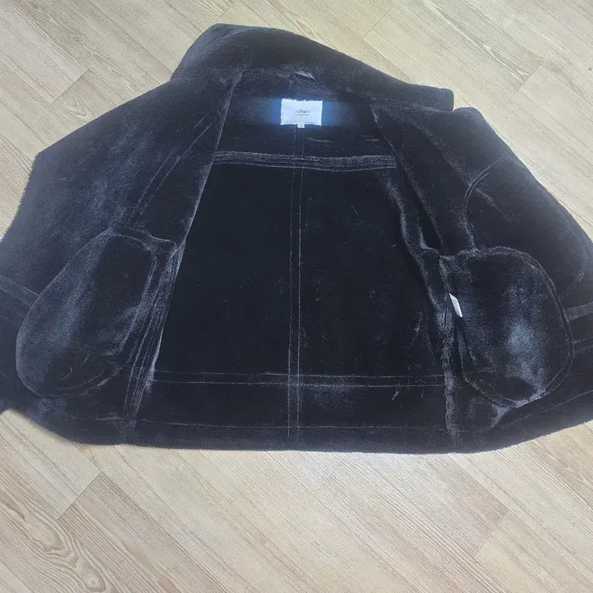 [BUNJANG] Black Faux Leather Jacket / 검정색 잠바