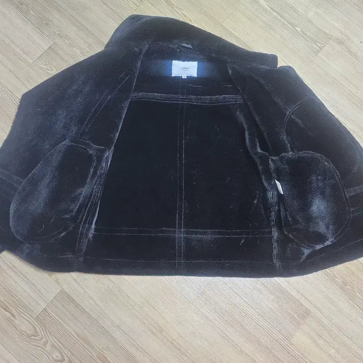 [BUNJANG] Black Faux Leather Jacket / 검정색 잠바