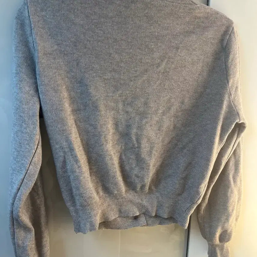 [BUNJANG] Gray Crop Knit Cardigan / 회색 크롭니트 가디건 (허리 잡아줘요!)