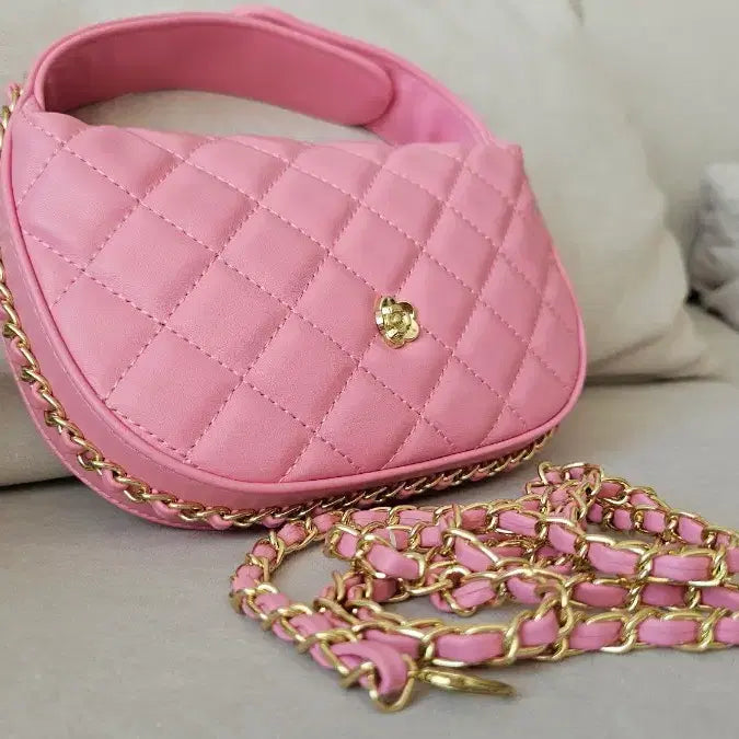 [BUNJANG] Pink Quilted Chain Bag / (새상품) 가벼운 핑크 체인 퀼팅백 퀄팅백 / 토트백 크로스백
