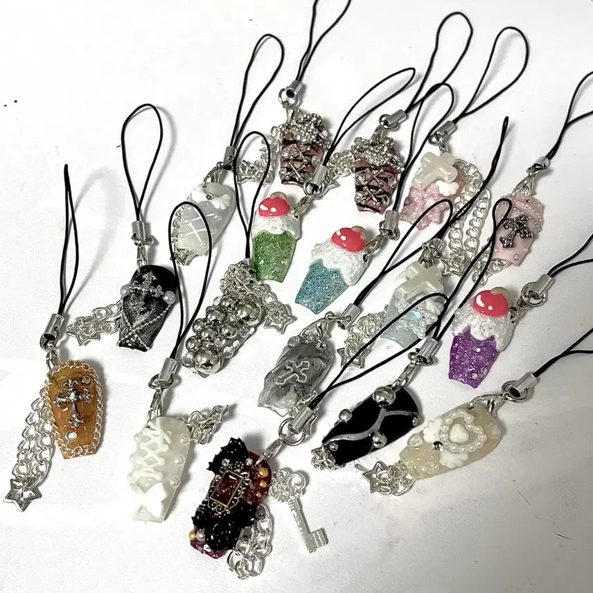 [BUNJANG] Y2k Handmade Nail Tip Keyring / Y2k 갸루 수제 네일팁 키링