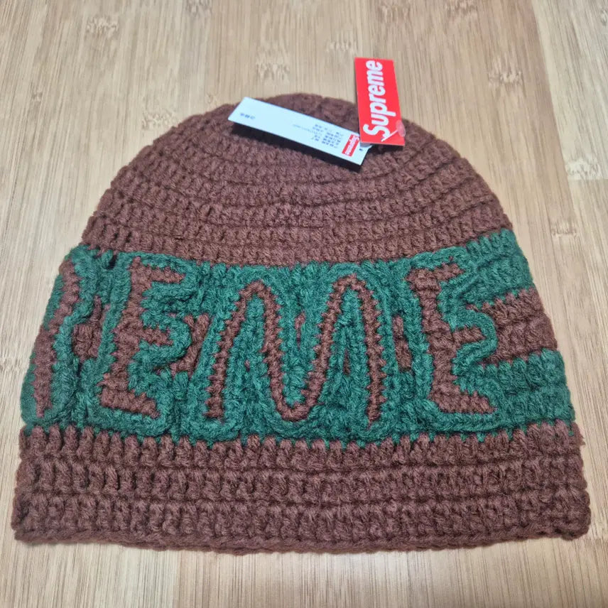 [BUNJANG] Supreme Crochet Logo Beanie Brown / Supreme 크로셰 로고 비니 브라운