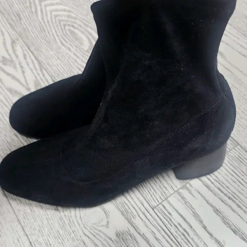 [BUNJANG] Huckle Closet Socks Boots / 허클로젯 삭스부츠 수제화