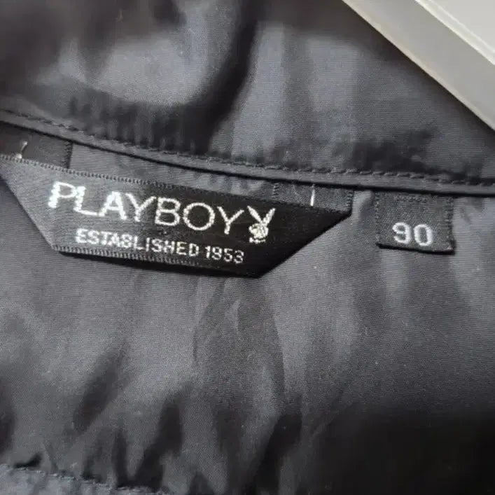 [BUNJANG] Playboy Women's Black Padded Jacket (Size 90) / 플레이보이 패딩(여성, 사이즈 90)