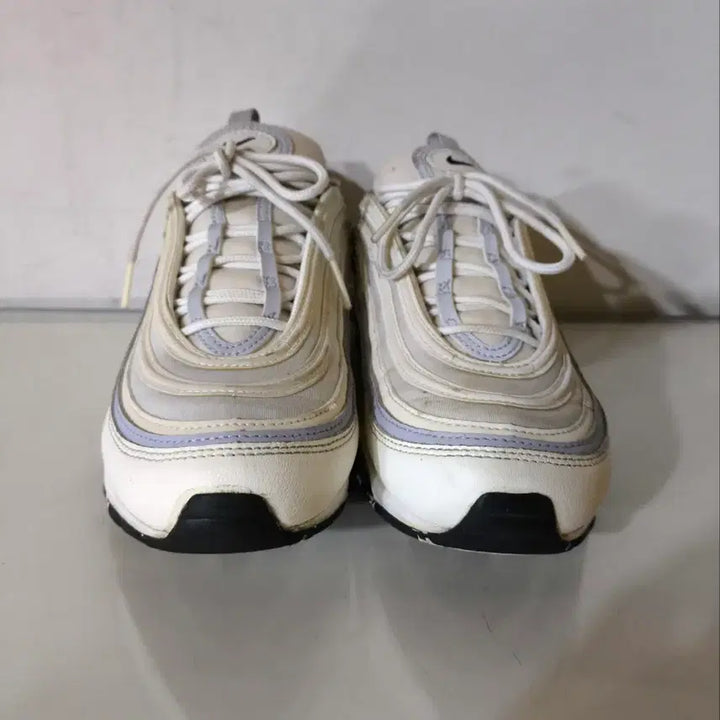 [BUNJANG] Nike Air Max 97 Essential Sneakers / 255mm 나이키 에어맥스 97 에센셜 운동화