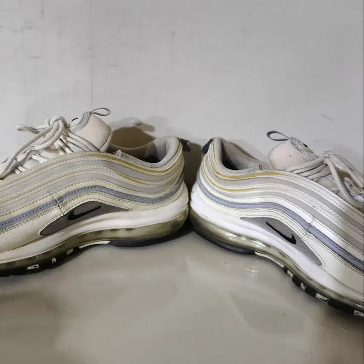 [BUNJANG] Nike Air Max 97 Essential Sneakers / 255mm 나이키 에어맥스 97 에센셜 운동화
