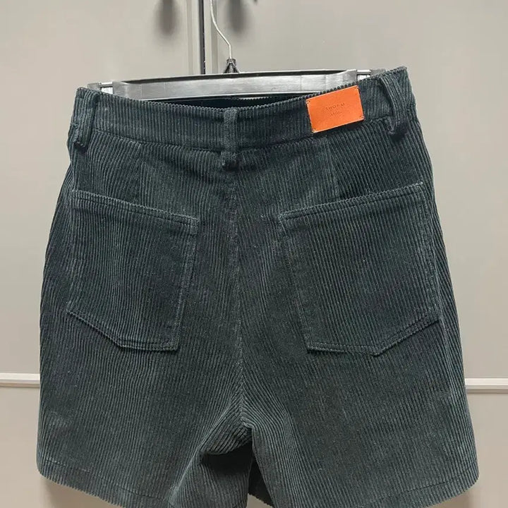 [BUNJANG] Shop M Corduroy Shorts / 샵엠 코듀로이 쇼츠