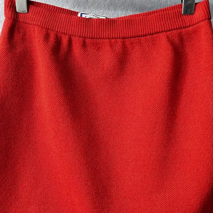 [BUNJANG] Yves Saint Laurent Red Knit Skirt / 입생로랑  레드 니트 스커트