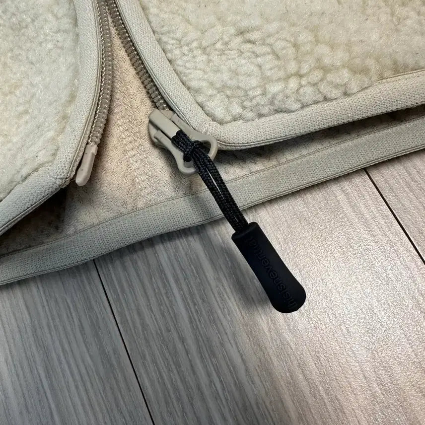 [BUNJANG] thisisneverthat Fleece Jacket / 디즈이즈네버댓 플리스