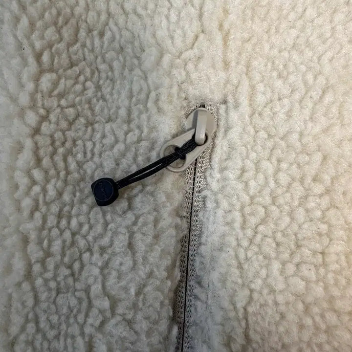 [BUNJANG] thisisneverthat Fleece Jacket / 디즈이즈네버댓 플리스