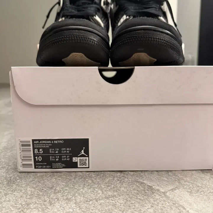 [BUNJANG] Jordan 4 White Thunder Sneakers / 조단 4 화이트 썬더 265 Jordan 4 White Thunder